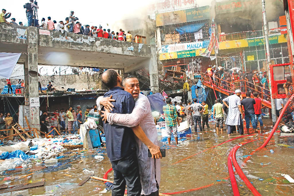 পরপর আগুন, সন্দেহ সবার