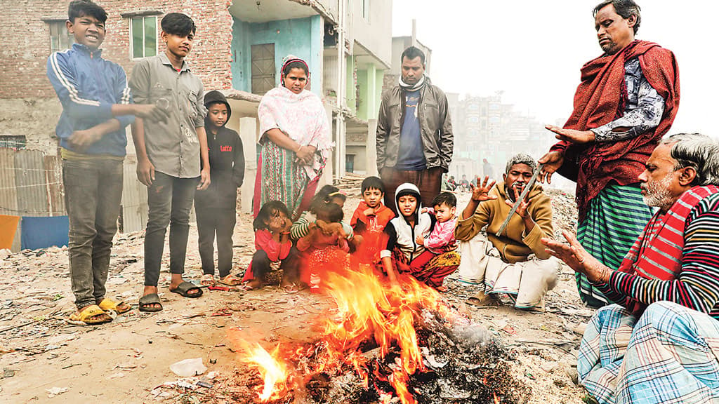 তীব্র শীতের পর বৃষ্টি মাড়িয়ে শৈত্যপ্রবাহ