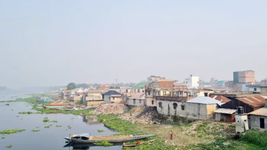 দখলদারদের নাম প্রকাশে অনীহা কমিশনের