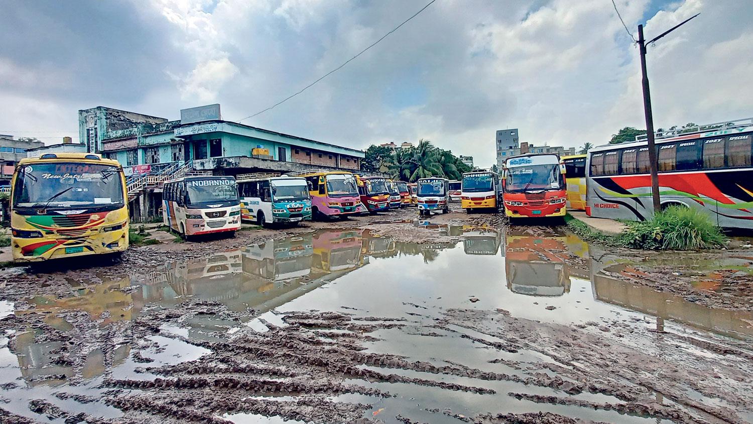 বেহাল কেন্দ্রীয় বাস টার্মিনাল