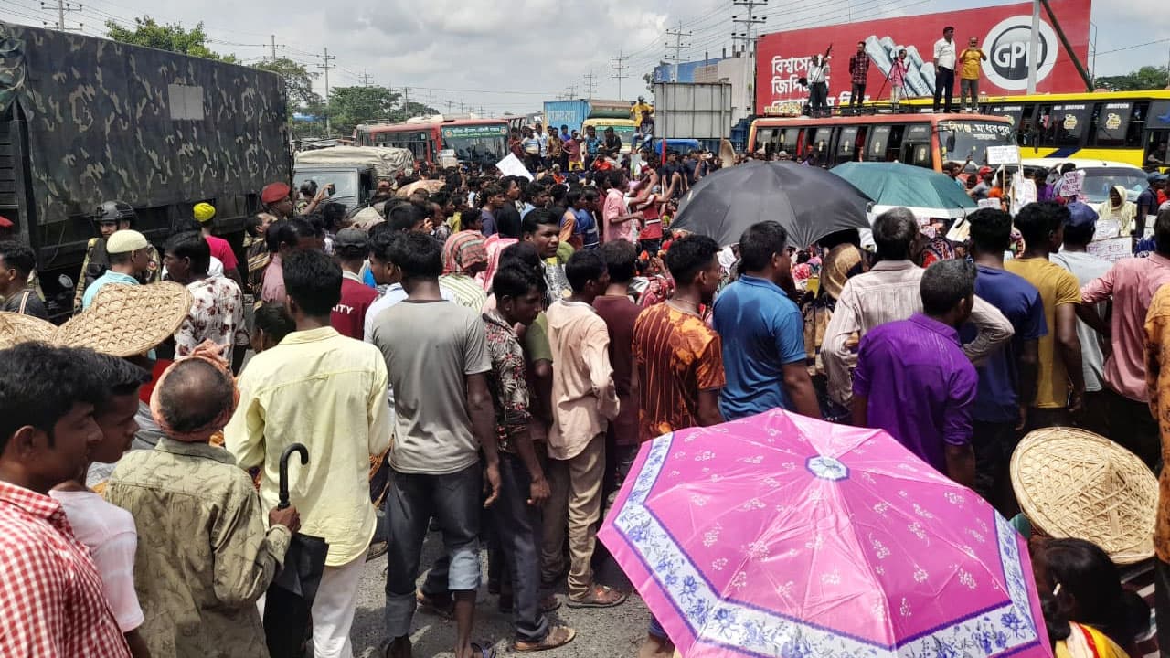 ২ দিনের আলটিমেটাম দিয়ে ৪ ঘণ্টা পর অবরোধ প্রত্যাহার