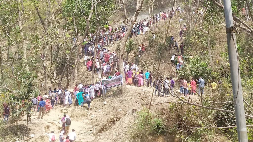 সীতাকুণ্ডে শিবচতুর্দশী মেলা শুরু শুক্রবার, দুর্ঘটনার শঙ্কা