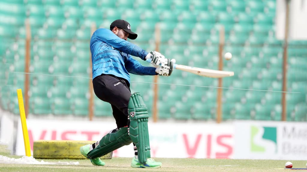 সতীর্থদের সঙ্গে ছক্কা মারার খেলাতেও সাকিব এগিয়ে