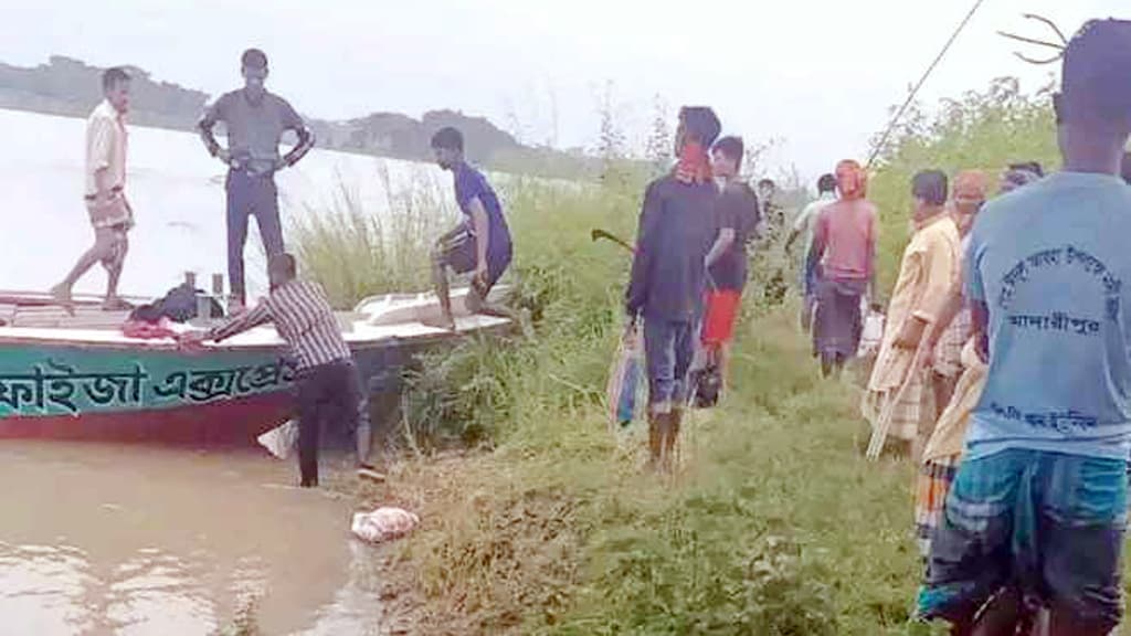 মুলাদীতে দিনের বেলা ডাকাতির চেষ্টা, প্রতিহত করল স্থানীয়রা