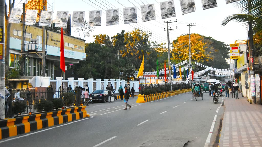 প্রধানমন্ত্রীর আগমনে সিলেটে সাজসাজ রব