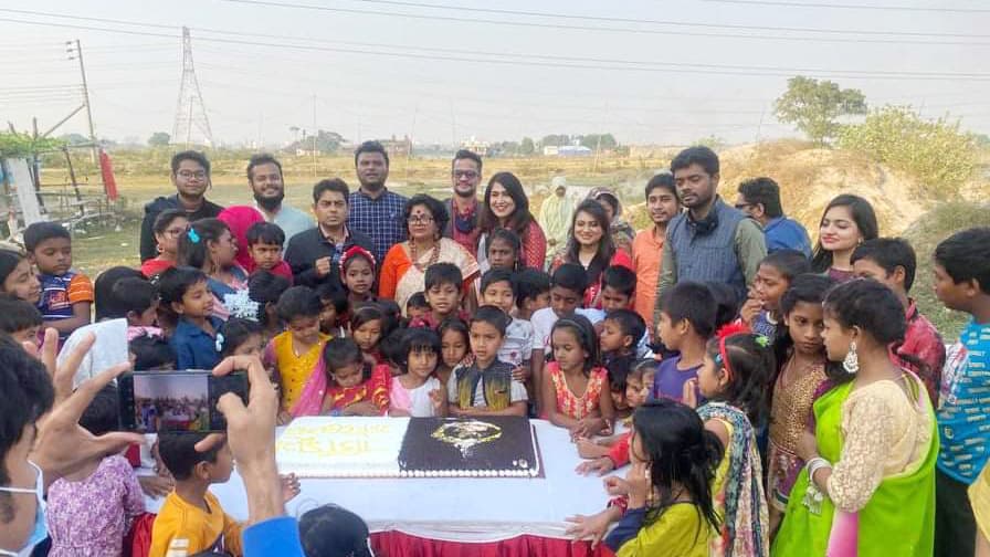 ভিন্নভাবে ‘বিশ্ব ভালোবাসা দিবস’ উদযাপন করল হাসিমুখ ফাউন্ডেশন