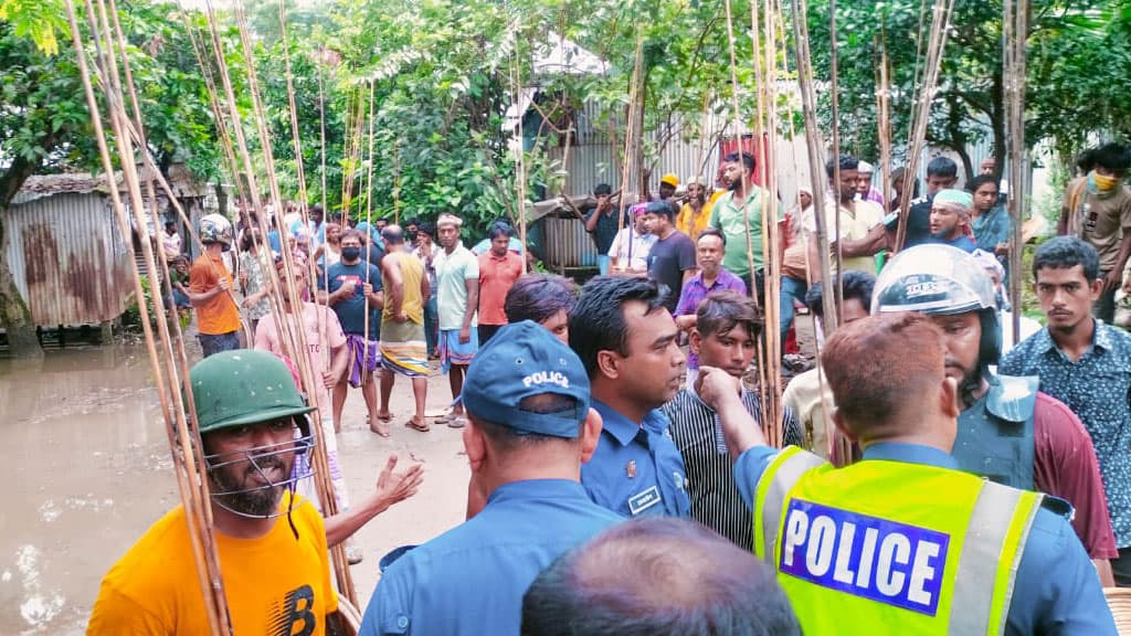 সিরাজদিখানে আধিপত্য বিস্তারকে কেন্দ্র করে দুই পক্ষের সংঘর্ষ, বেশ কয়েকজন ট্যাটাবিদ্ধ