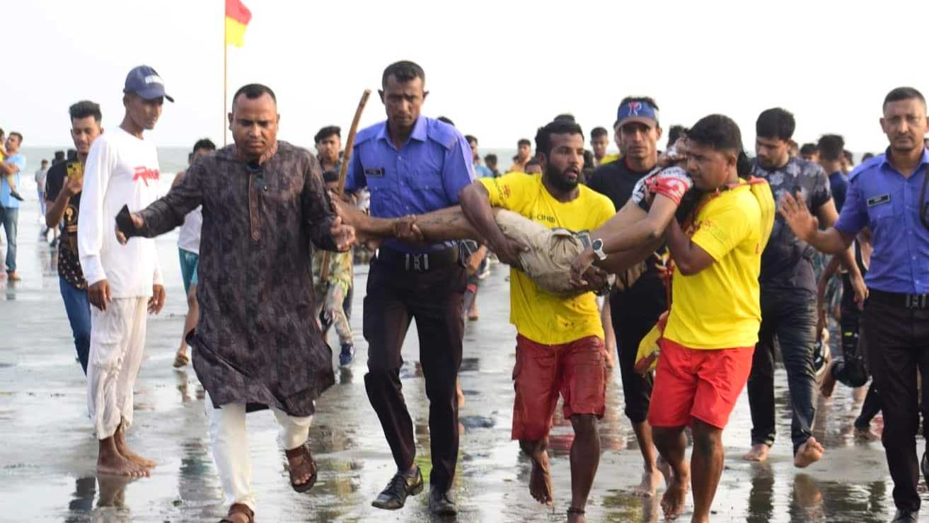 সমুদ্রে গোসল করতে নেমে রোহিঙ্গা কিশোরের মৃত্যু