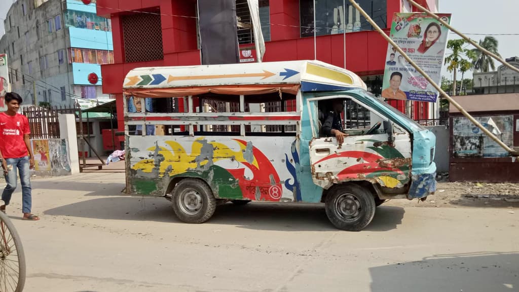 ফিটনেসবিহীন বাহনে ঝুঁকি