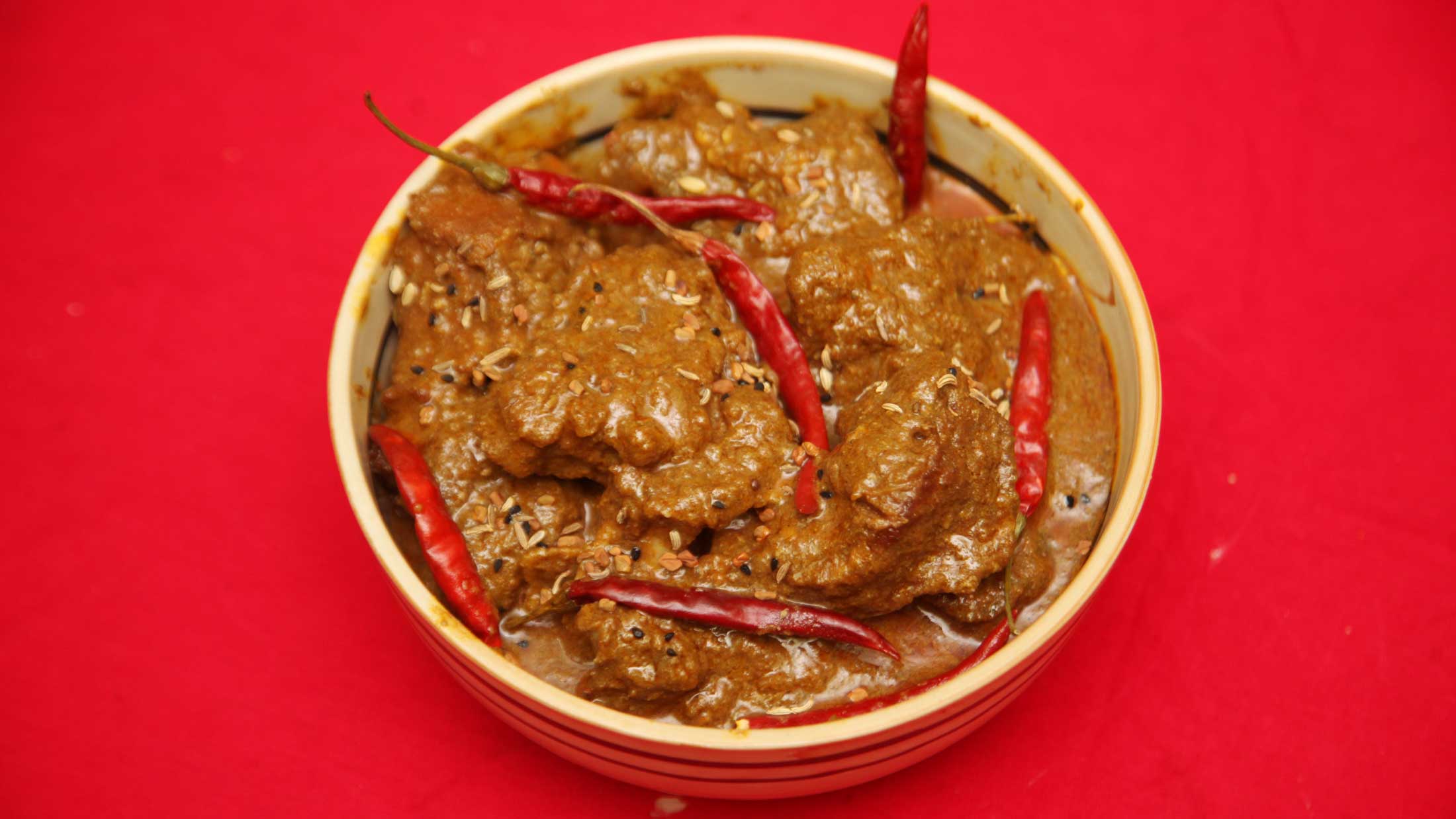 টক-ঝাল আচারি বিফ