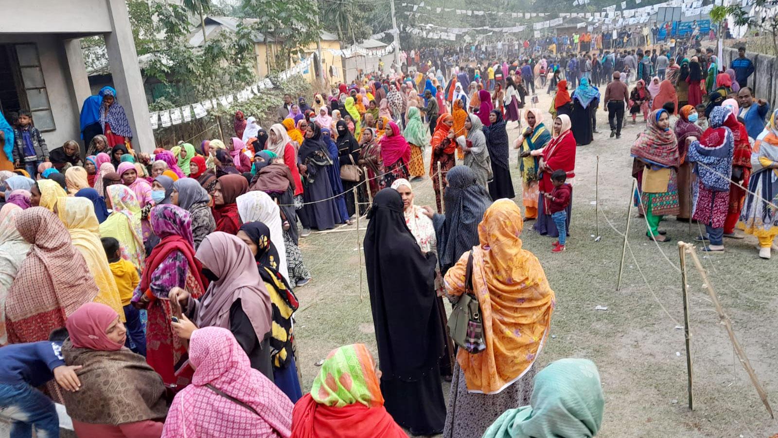 ইভিএম ব্যালটের চেয়ে স্লো, ভোটগ্রহণ চলবে রাত ৮টা পর্যন্ত: সিইসি