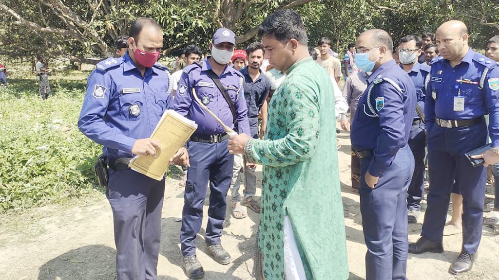 জরুরি কাজের কথা বলে বেরিয়ে নিখোঁজ ব্যবসায়ী, পরদিন মিলল পোড়া মরদেহ