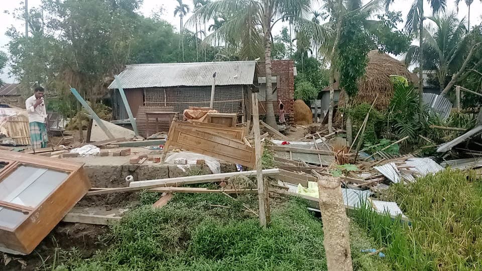 কালবৈশাখীতে ২৫ বাড়ির ক্ষয়ক্ষতি, তিনজন আহত