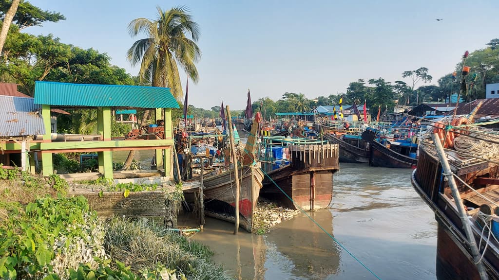 সব প্রস্তুতির পর সাগরে যাওয়ার বাগড়া বরফের