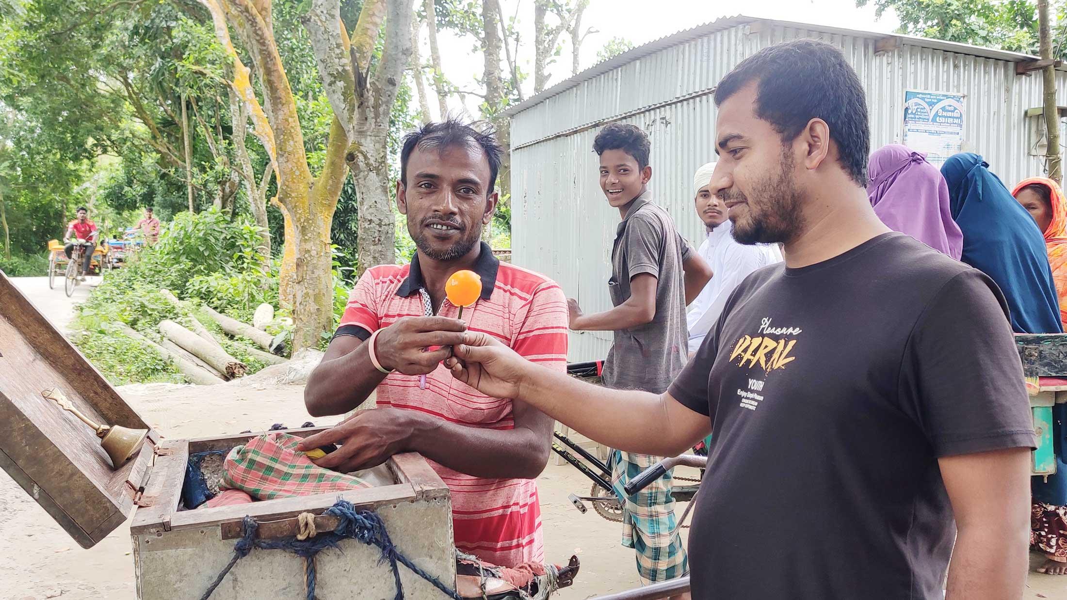 পুরোনো দিনের কথা মনে পড়ে যায়