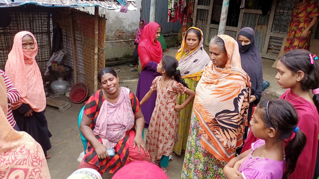 ঘরের পেছনে নদীতে মিলল শিশুর লাশ, পরিবারের দাবি হত্যা