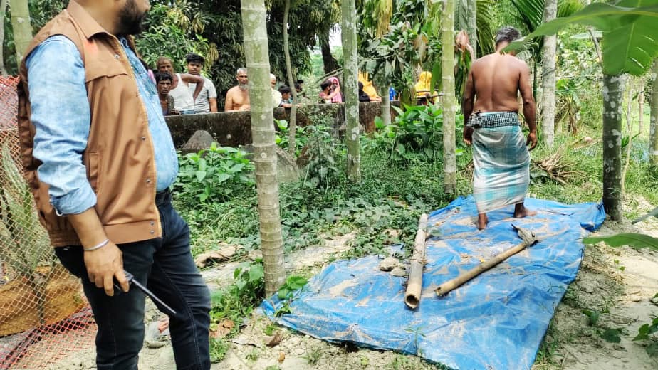 বেগমগঞ্জে দাফনের দুই মাস পর গৃহবধূর মরদেহ উত্তোলন 