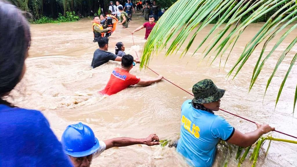 ফিলিপাইনে বন্যায় মৃত ৩১ 