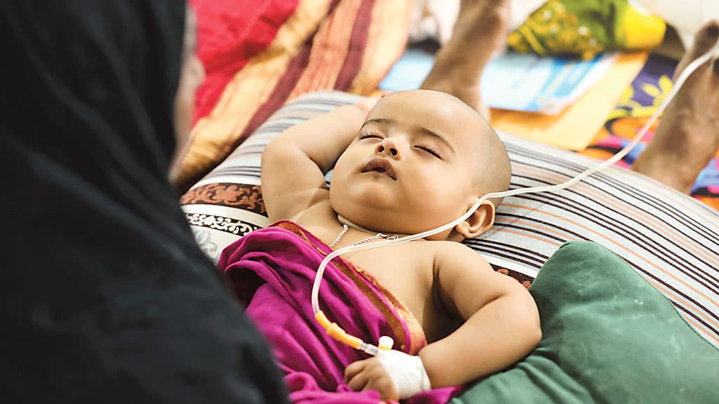 ডেঙ্গুর প্রকোপ: ঢাকার বেসরকারি হাসপাতালেও শয্যাসংকট