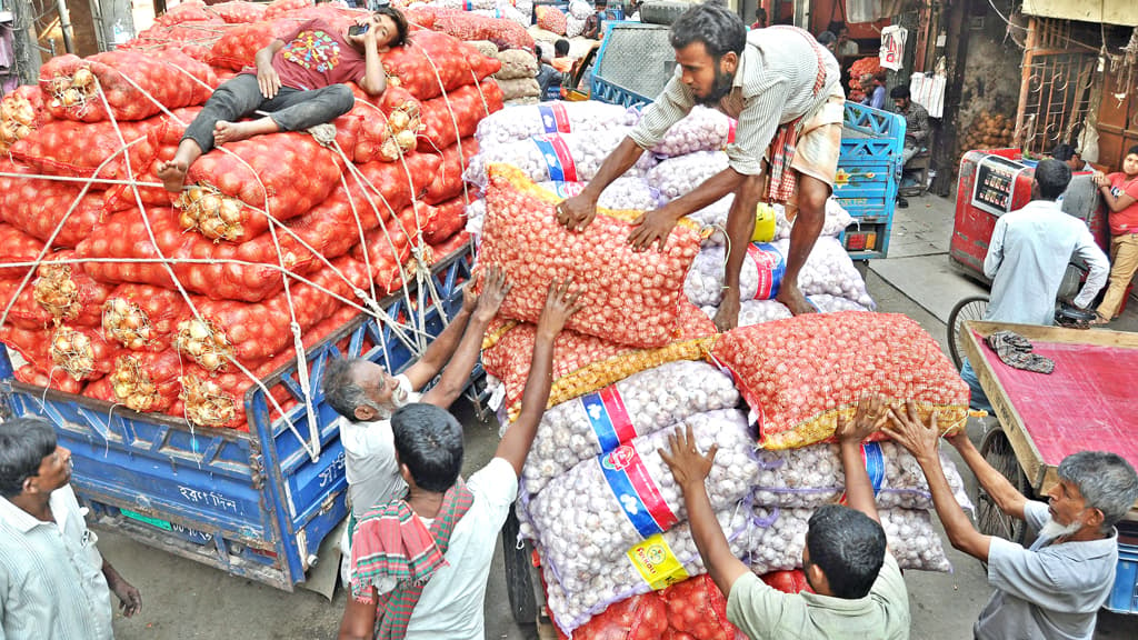 পেঁয়াজের বাজার আবারও অস্থির