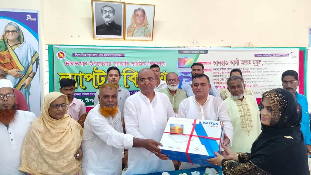 এখন আমরা স্মার্ট বাংলাদেশের স্বপ্ন দেখছি: এমপি মুকুল