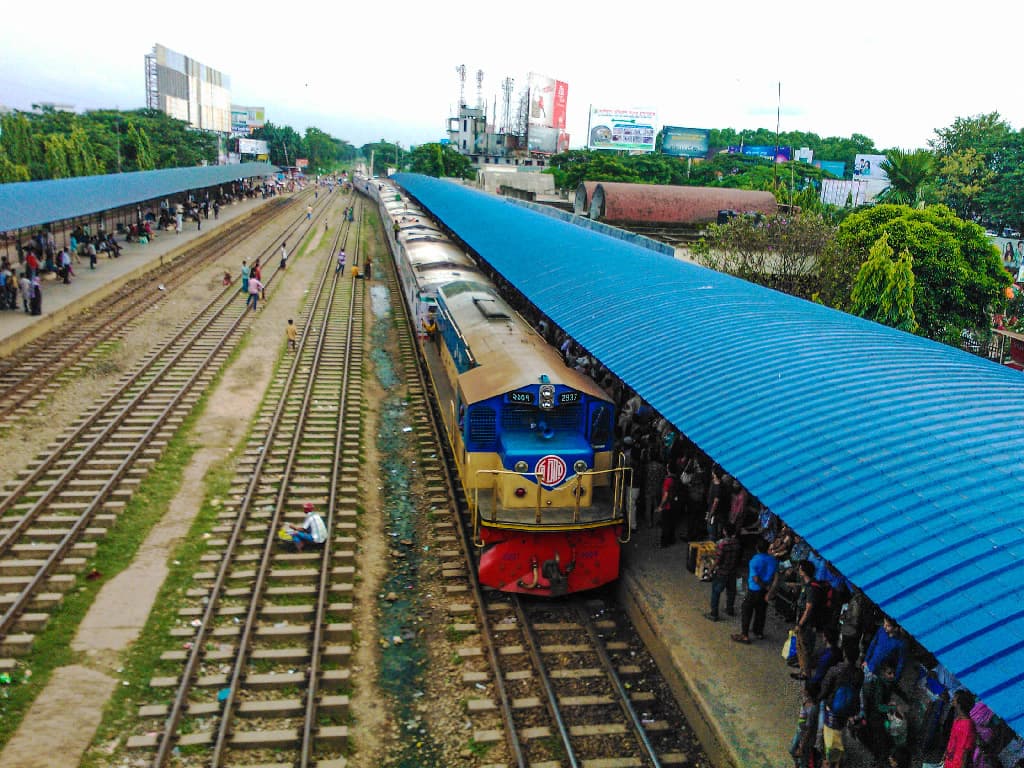 ঢাকায় ফেরার পথে বিমানবন্দর স্টেশনে থামবে না উত্তরাঞ্চলের ৭ ট্রেন 