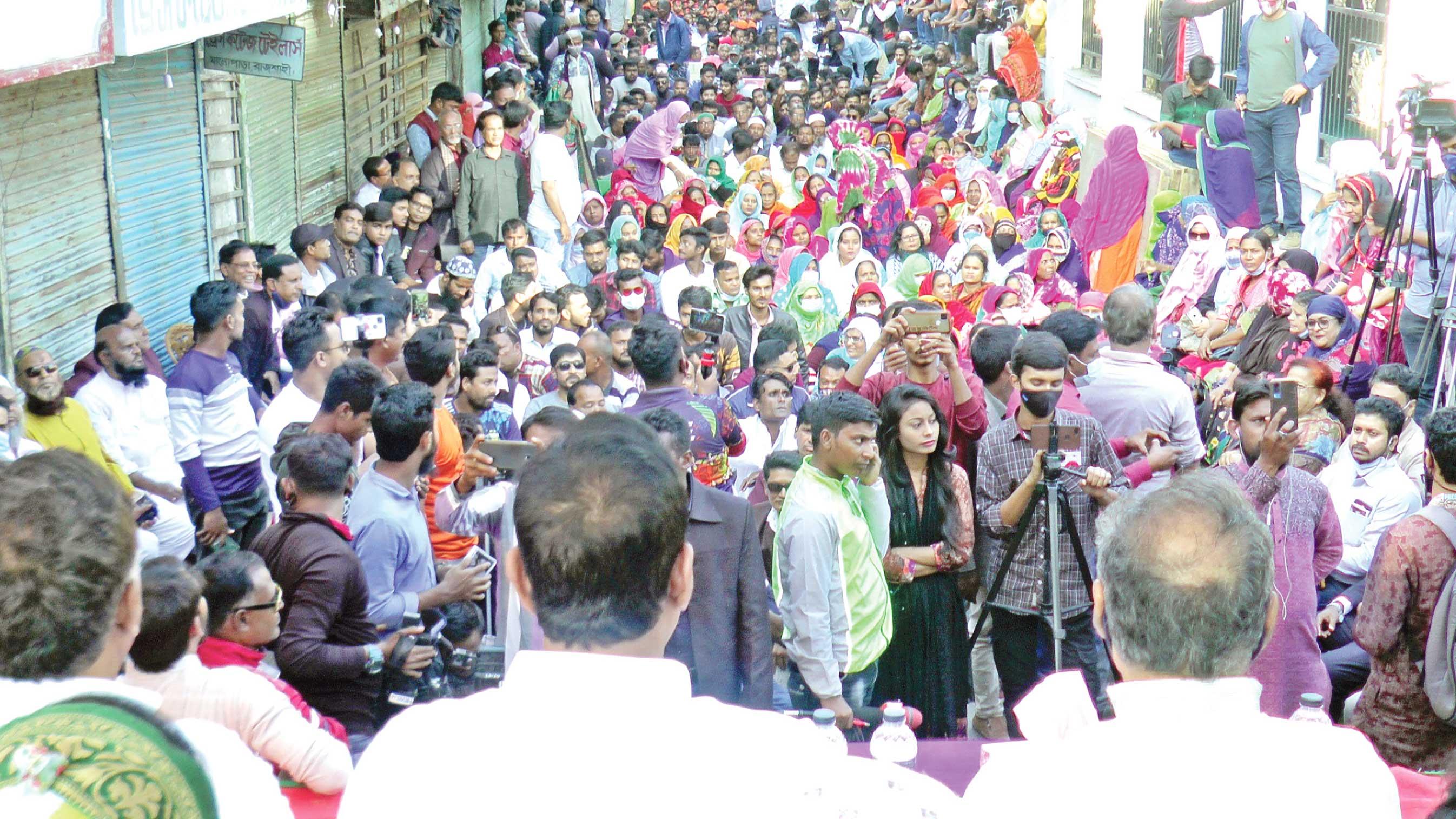 খালেদা জিয়ার উন্নত চিকিৎসার দাবি