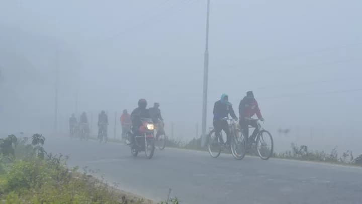 শৈত্যপ্রবাহের সঙ্গে এবার হতে পারে বৃষ্টি