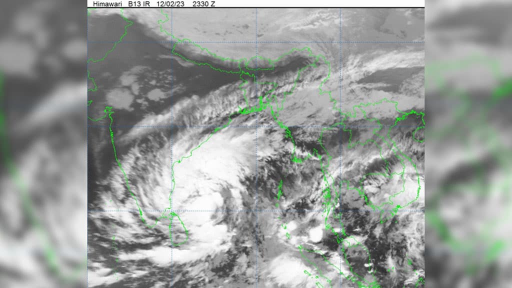 বঙ্গোপসাগরে সৃষ্ট গভীর নিম্নচাপ ঘূর্ণিঝড় ‘মিগজাউমে’ পরিণত