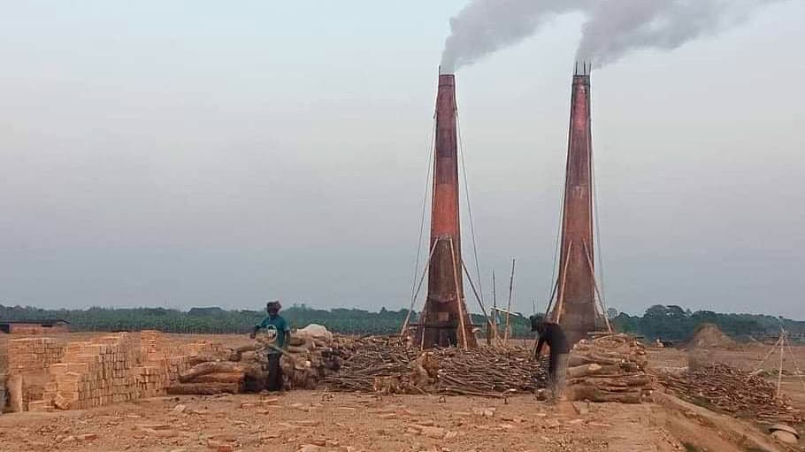 ‘প্রশাসনকে টাকা দিয়েই ভাটা চালাই’ 