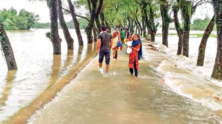 সিলেটে বন্যার উঁকি, উত্তরে ফুঁসছে যমুনা