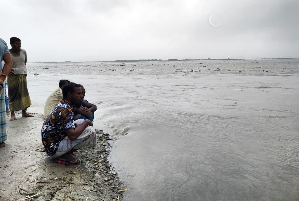 ভারী বৃষ্টিপাতের পূর্বাভাস, কুড়িগ্রামের নিম্নাঞ্চলে বন্যার শঙ্কা