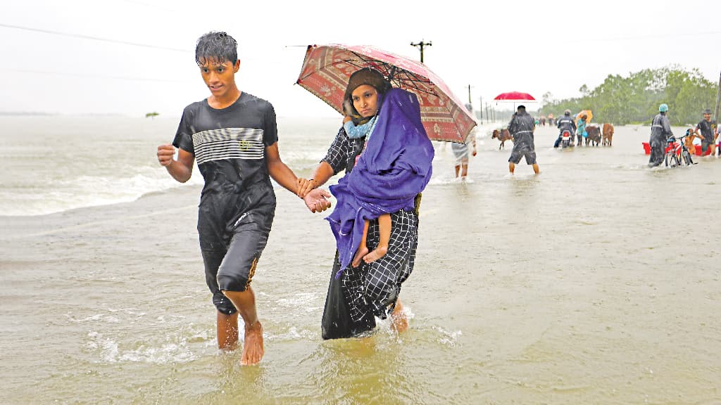 নারী, কিশোরী ও কন্যাশিশুদের বন্যা প্রস্তুতি