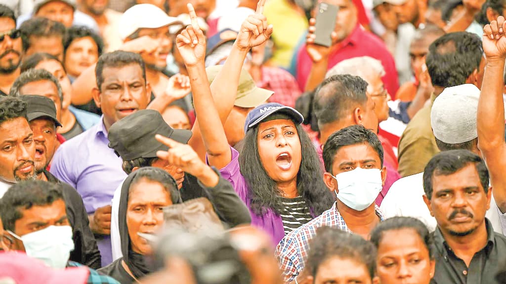 শ্রীলঙ্কার অর্থনীতি যেভাবে ঘুরে দাঁড়াচ্ছে