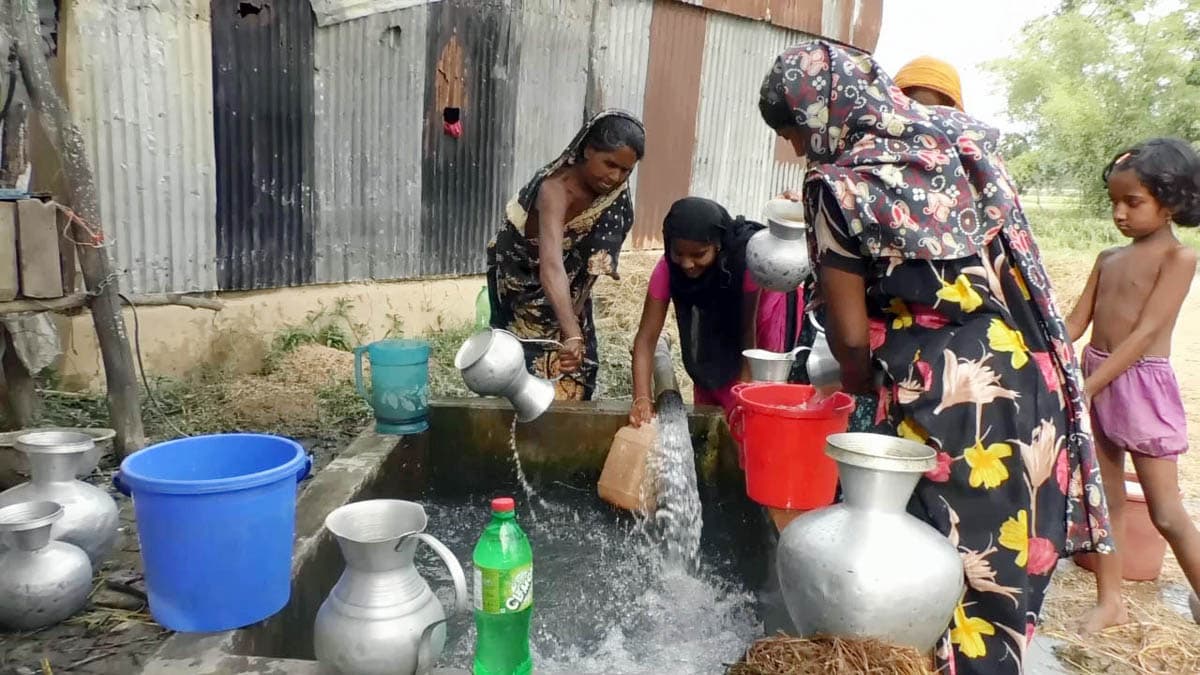 গারো পাহাড়ে পানির সংকট