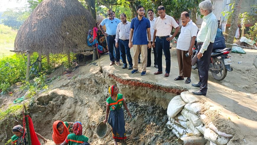 সংস্কারকাজ শুরু সেই রাস্তার