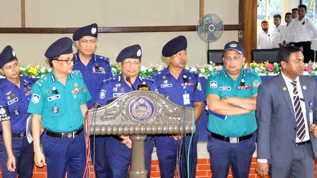 আইনশৃঙ্খলা পরিস্থিতির অবনতি ঘটানোর চেষ্টা করলে কঠোর ব্যবস্থা: আইজিপি