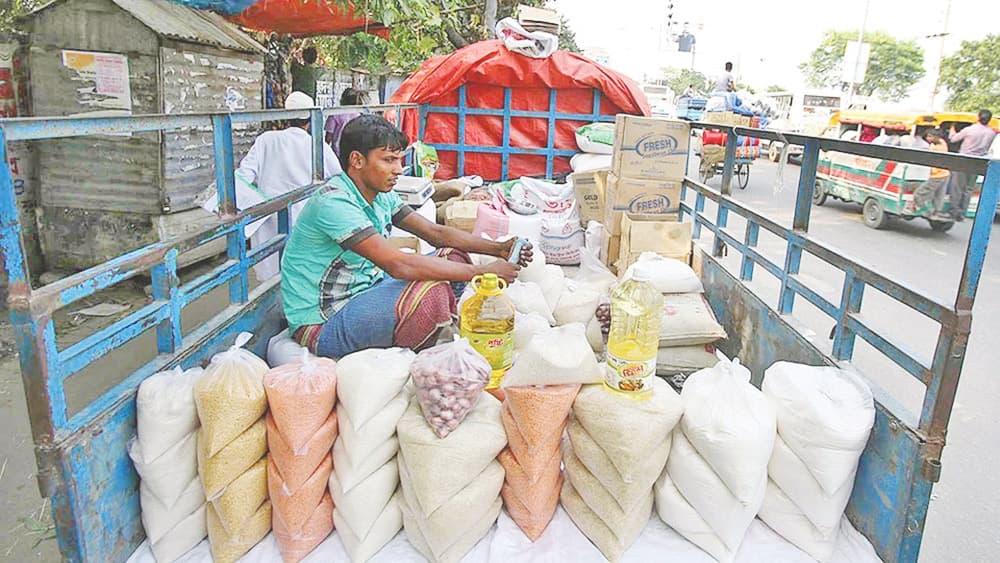 টিসিবির গুদাম নির্মাণে ধীরগতি