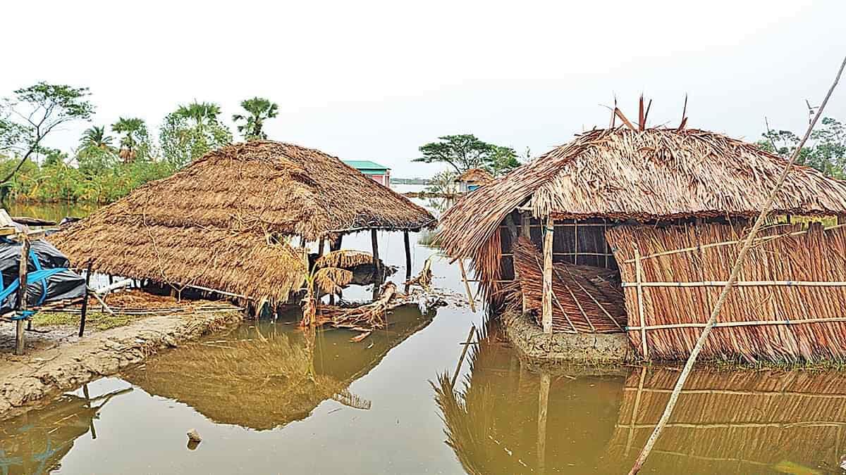 কয়রার কান্না কি গ্লাসগোয় পৌঁছাল?