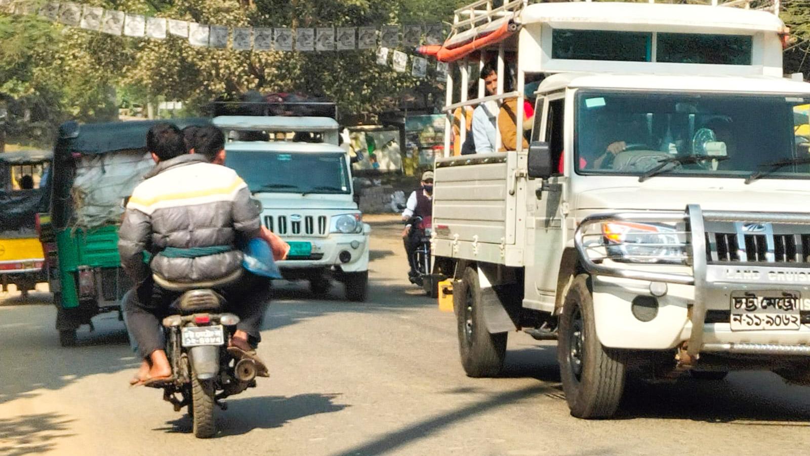 কম্বিং অপারেশনের প্রতিবাদে বান্দরবানের যান চলাচলে কেএনএফের নিষেধাজ্ঞা