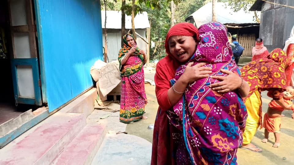 ভূমধ্যসাগরে ঠান্ডায় মৃত মাদারীপুরের ৪ জনের বাড়িতে মাতম