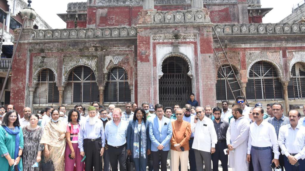 লালকুঠি এলাকা থেকে লঞ্চ টার্মিনাল সরানোর অনুরোধ মেয়র তাপসের