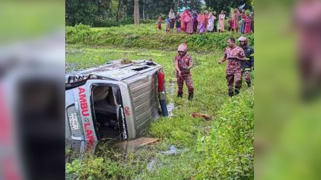 ময়মনসিংহে সড়ক দুর্ঘটনায় ২ বন্ধুর মৃত্যু