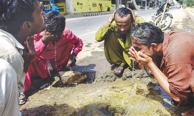 ভারত-পাকিস্তানের হাজার হাজার মানুষ ‘প্রচণ্ড গরমে’ মারা যেতে পারে