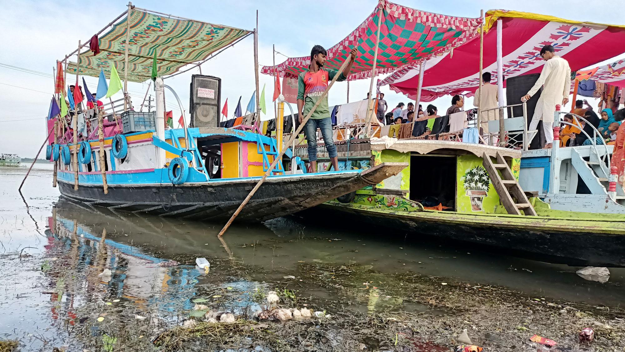 হুমকির মুখে টাঙ্গুয়ার হাওরের জীববৈচিত্র্য