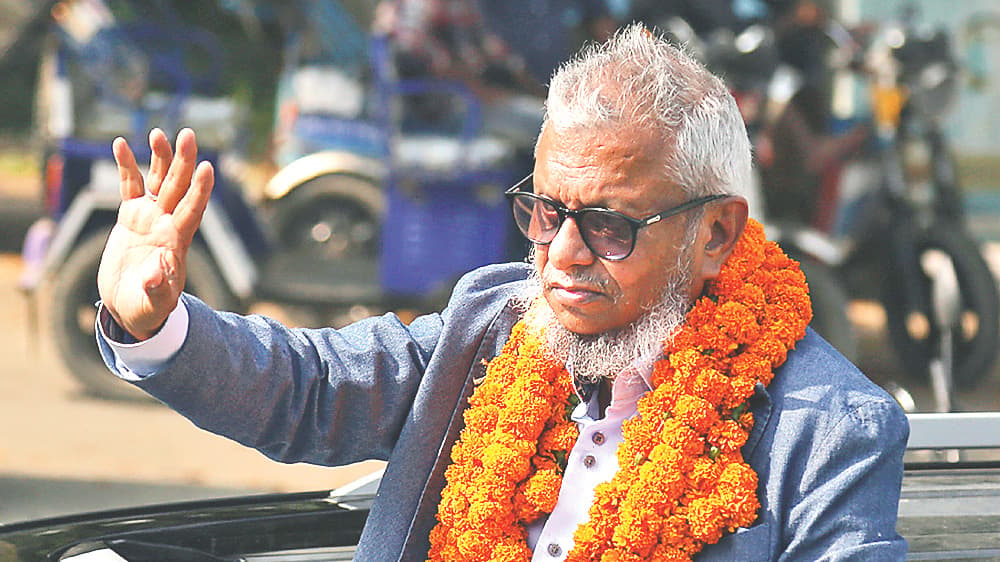 সিসিক নির্বাচন: লড়ার ইঙ্গিত আরিফুলের, আপত্তি ইভিএমে