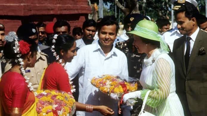 রানি এলিজাবেথের আগমনের মধুর স্মৃতি আজও মনে করেন শ্রীপুরবাসী 