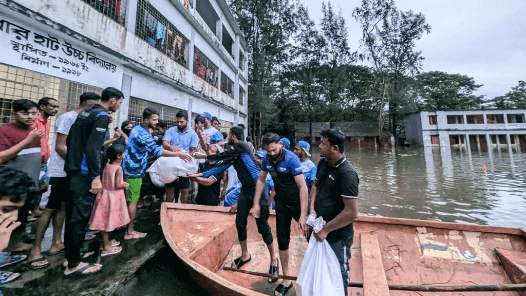 এসিআই মটরসের সহযোগিতায় ত্রাণ বিতরণ করল ইয়ামাহা রাইডার্স ক্লাব