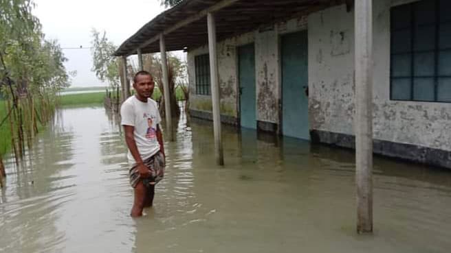 পীরগাছায় তিস্তার পানিবন্দী দেড় হাজার পরিবার