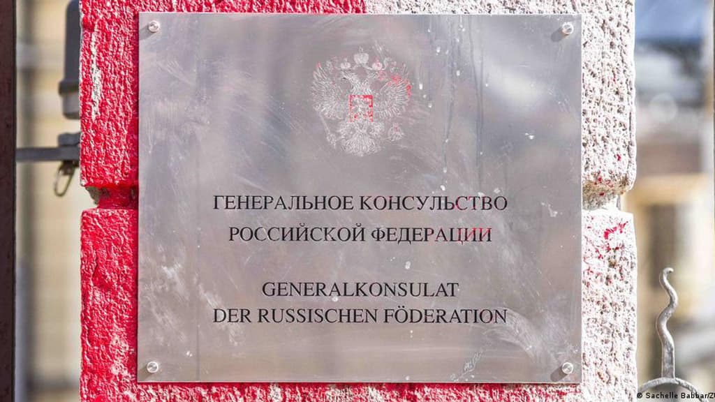 জার্মানিতে চারটি রুশ কনসুলেট বন্ধের সিদ্ধান্ত